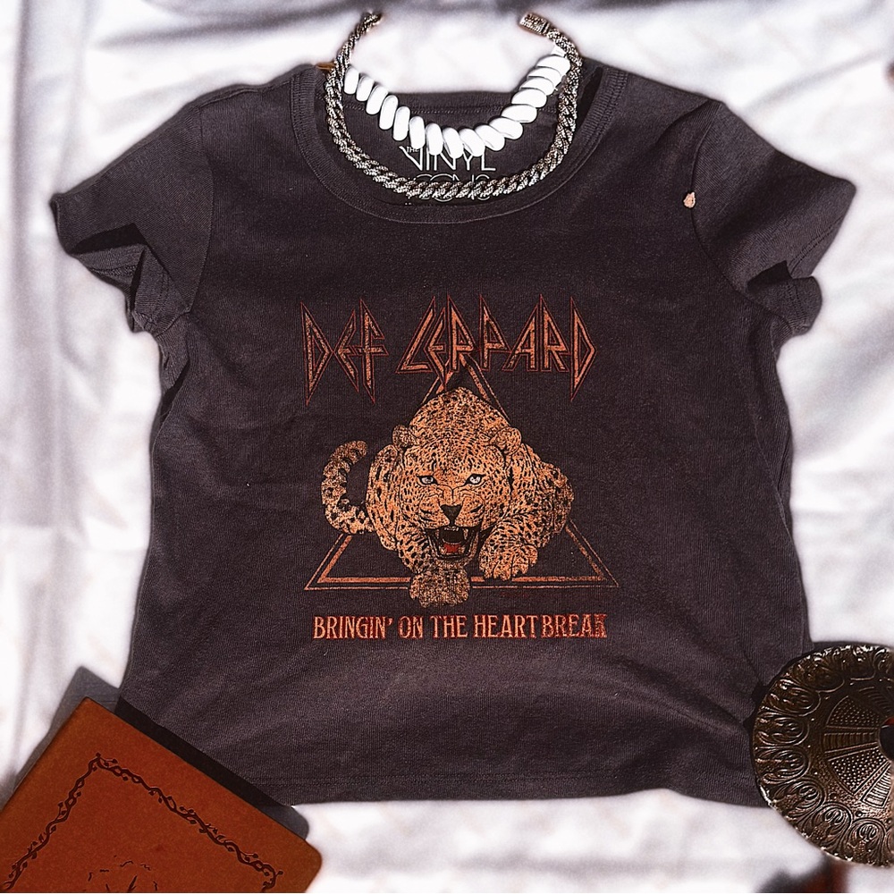 Women’s Graphic Baby T-Shirt - Charcoal Grey